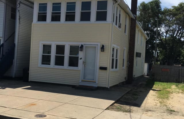 39 Porter Avenue - 39 Porter Ave, Seaside Park, NJ 08752