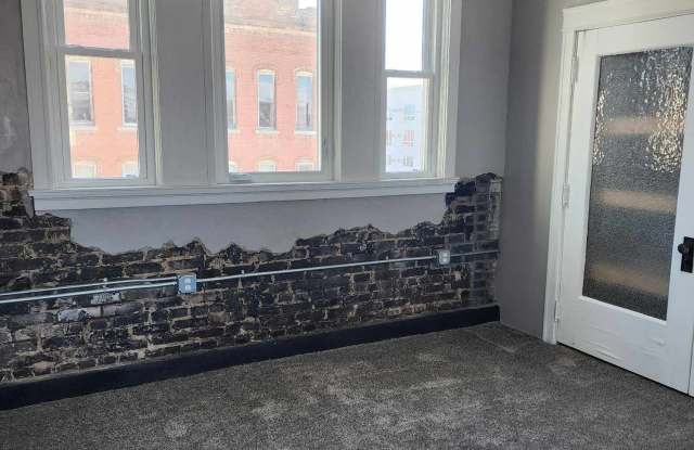 1 South Broadway - 3