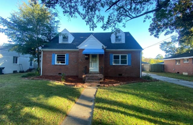 514 Butterworth St - 514 Butterworth Street, Norfolk, VA 23505