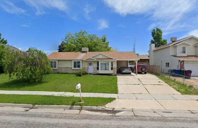 5740 S 4075 W - 5740 South 4075 West, Roy, UT 84067