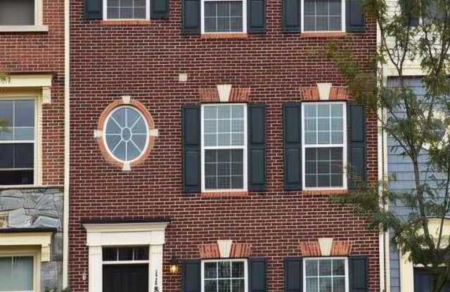 11875 SNOWDEN FARM Parkway