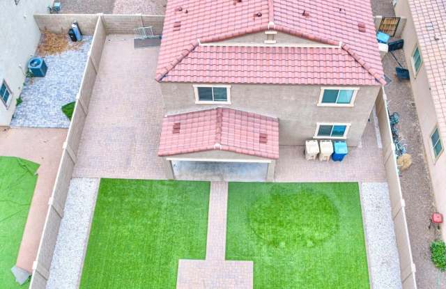 25437 W MAHONEY Avenue