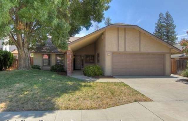 1171 Filbert Avenue - 1171 Filbert Avenue, Clovis, CA 93611