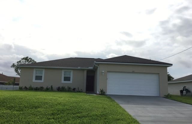 1133 Northwest 19th Avenue - 1133 Northwest 19th Avenue, Cape Coral, FL 33993