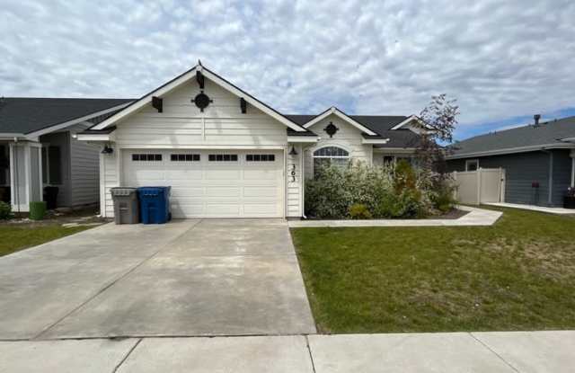 363 North Morley Green Way