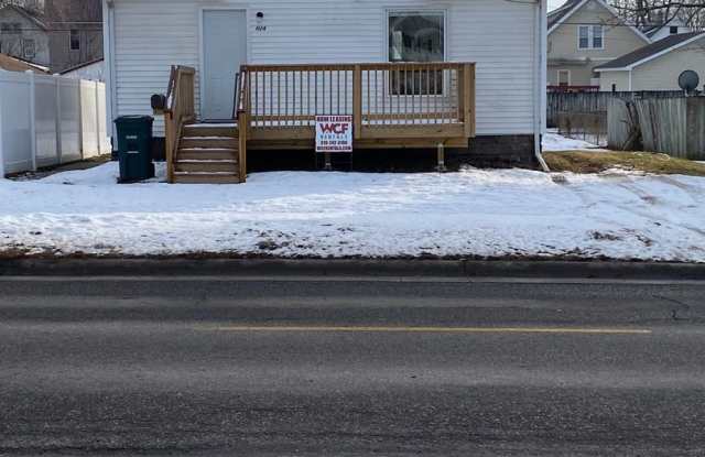3 Bed 1 Bath Home available January 10th