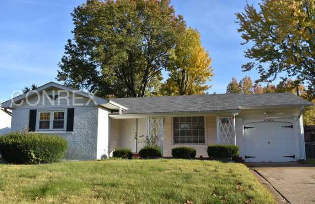 2260 Somerset Drive - 2260 Somerset Drive, St. Louis County, MO 63033