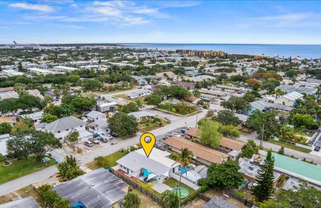 Beautiful Fully-Furnished 2BR/2BA Coastal Retreat in Cape Canaveral