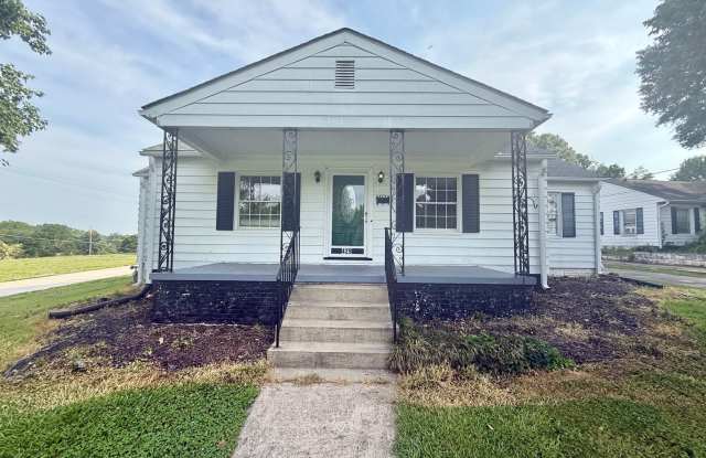 Three bedroom, 1 bath house in Graham