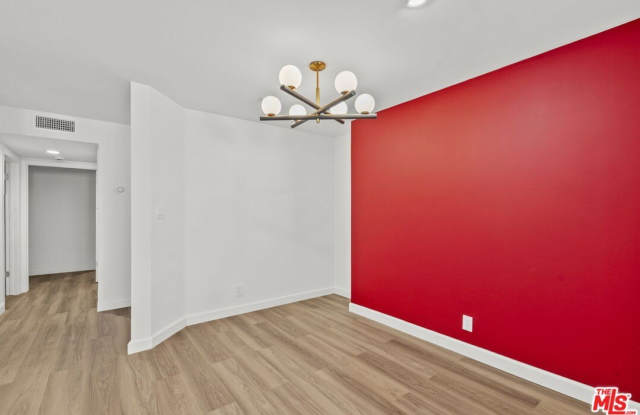 3663 Los Feliz Blvd unit: 4