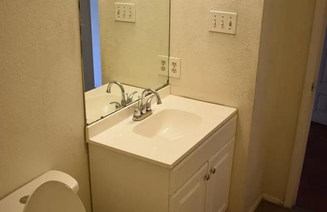 Photo of Room in 2 Bedroom Home at West Loop