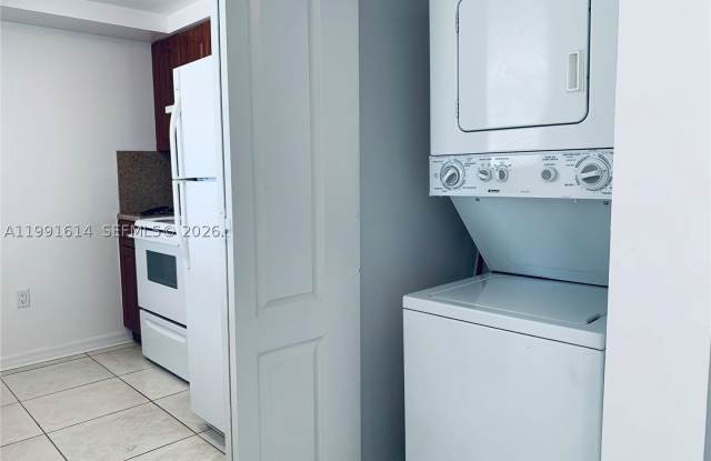 406 NW 22nd Ave