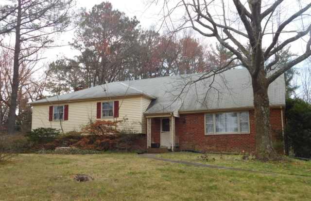 Photo of 10201 Garfield Rd, Richmond, VA 23235