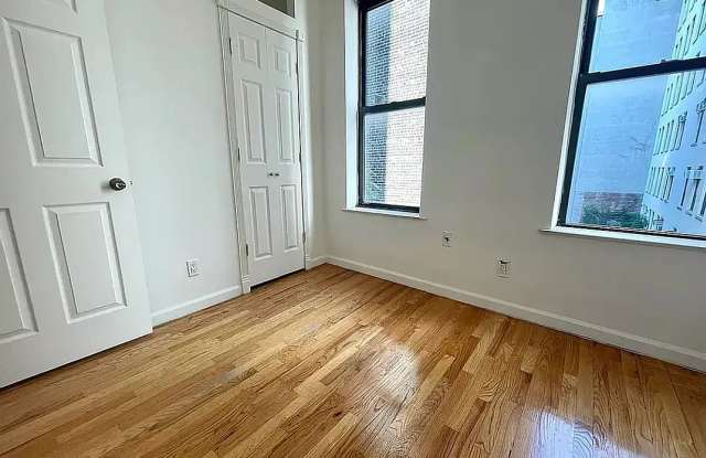 148 8th Ave Apt 12D