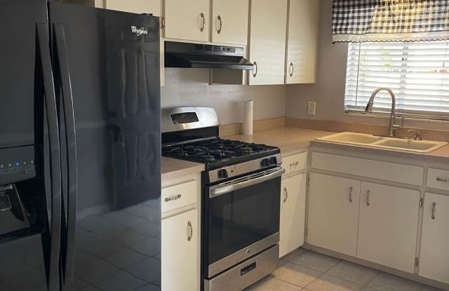 817 Orchid Spring Dr.