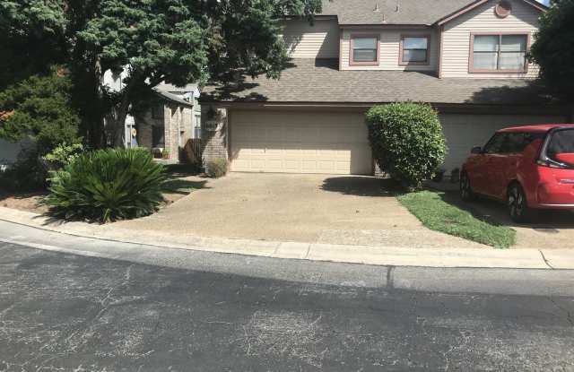 Photo of 6015 Glen Heather