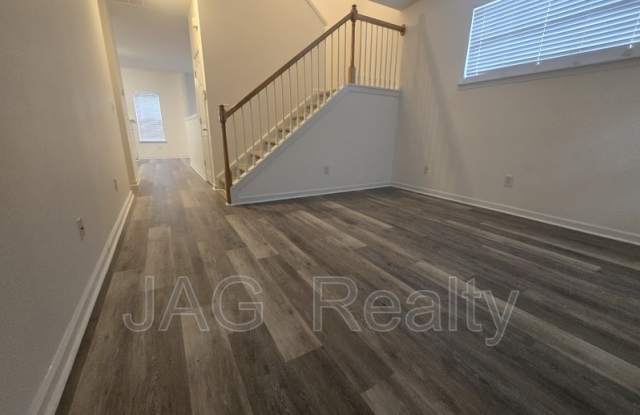 11030 Dixie Hills Drive - 1