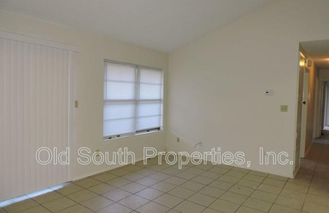 3145 Cedarwood Village Ln