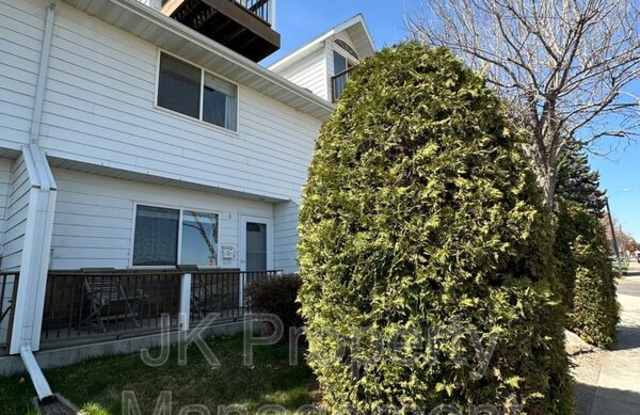 1508 5th Street NW