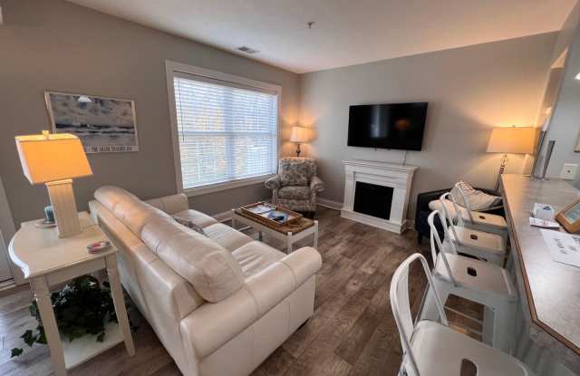 Photo of Stylish Downtown Traverse City Condo – Fully Furnished Winter Rental!