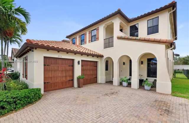 8352 NW 26th Ct