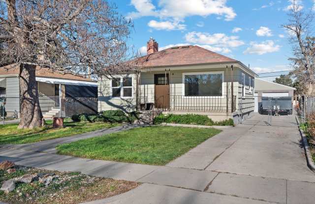 840 West Montague Avenue