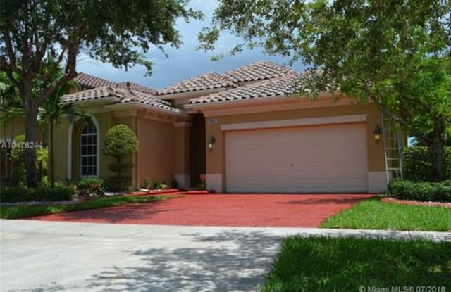 5061 Southwest 139th Avenue - 5061 Southwest 139th Avenue, Tamiami, FL 33175