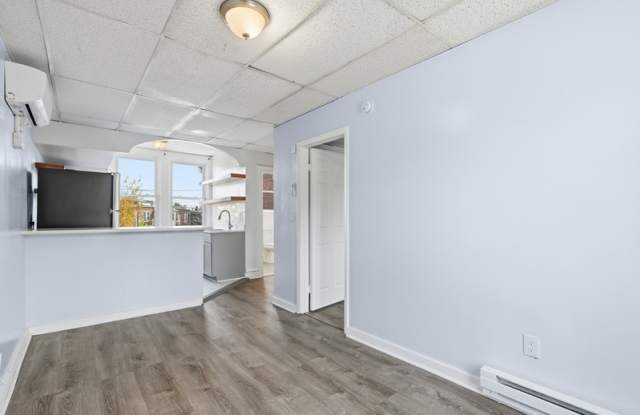 3221 The Alameda - 3