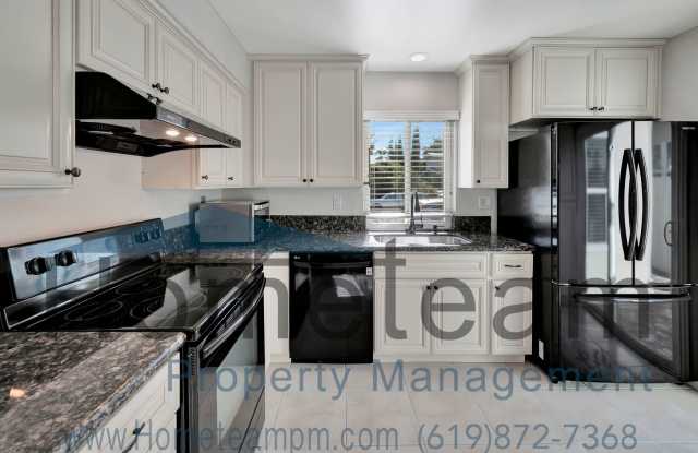 3 BR / 2.5 BA 1225 Sq ft. San Diego / North Park