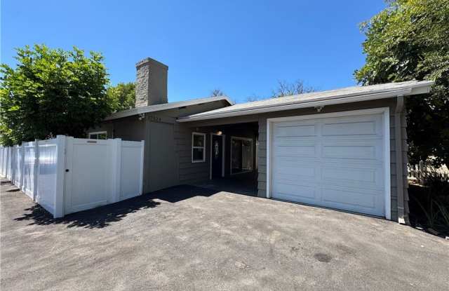 17524 Tribune Street