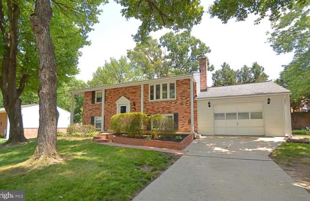 6411 WHIPPANY Way