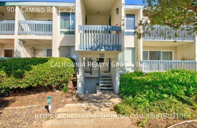 904 Camino Real