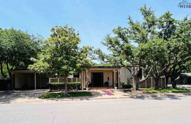 7 NEWCOMB TERRACE