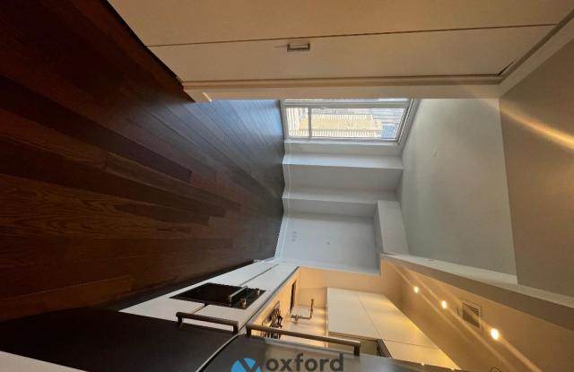 222 East 44th Street