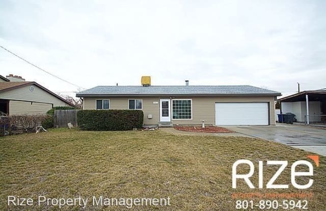 3817 W 3200 S - 3817 3200 South, West Valley City, UT 84120