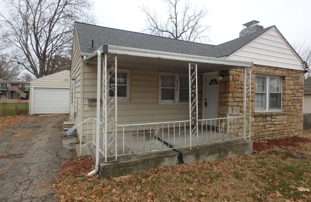 3313 SW Front Street - 3313 Southwest Front Street, Topeka, KS 66606