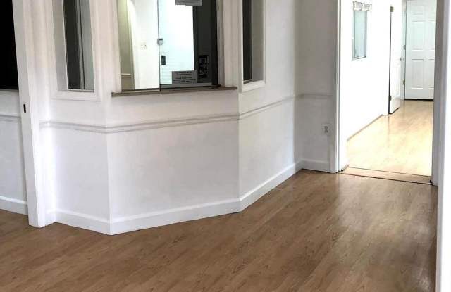 Photo of 5717 CENTRE SQUARE Drive unit: 9