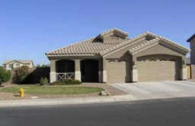 3 bedroom in Chandler with RV gate and 3 car garage