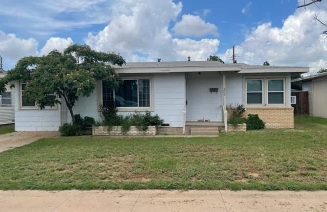 303 N San Jacinto - 303 San Jacinto Street, Odessa, TX 79762