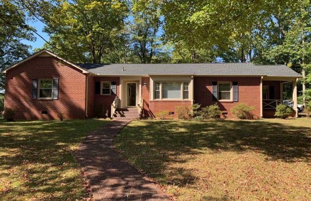 2056 Cluster Springs Rd - 2056 Cluster Springs Road, Cluster Springs, VA 24592