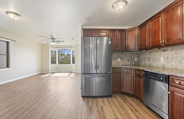 765 OCEAN AVE