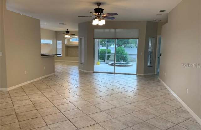 1106 WHITEGATE COURT