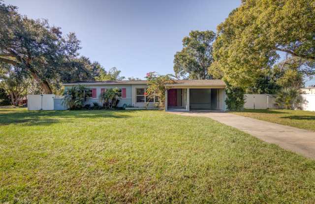 Beautiful 3bed/2bath Home FOR RENT in Winter Park! photos photos