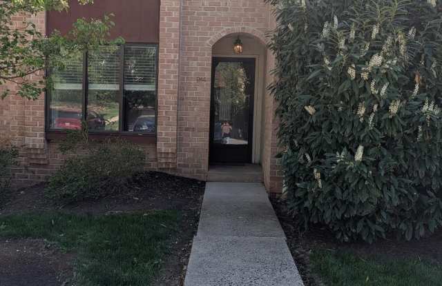 214 STONYBROOK Drive