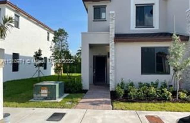 945 NE 211th St 7301 - 945 NE 211th St, Ives Estates, FL 33179