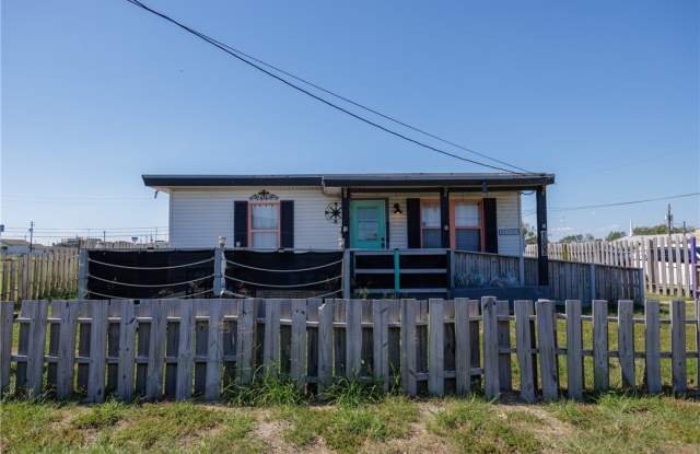 Photo of 1002 Waldron