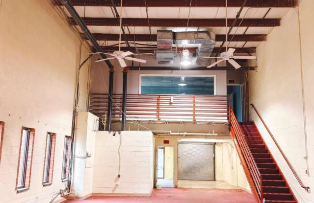 7611 RICKENBACKER Drive unit: 26A