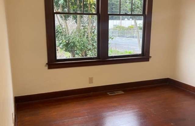 Spacious Craftsman Home