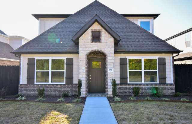 Now Pre-Leasing!!! Stunning 4 Bedroom, 3.5 Bathroom Home