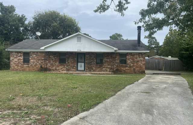 706 Cottonwood Court